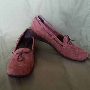 Eric Javits quilted brown suede slip on loafer